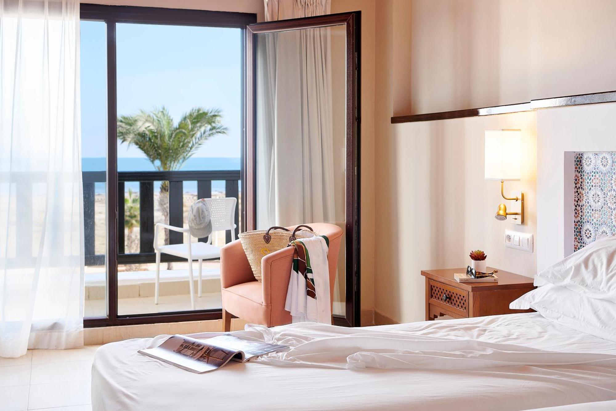 Готель Iberostar Waves Саїдія Екстер'єр фото