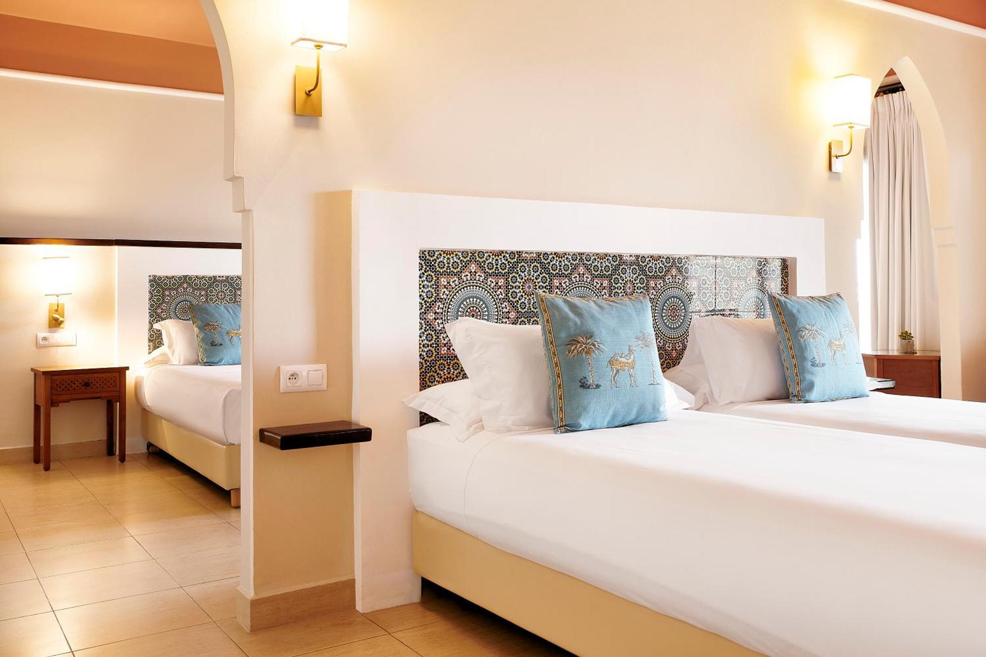 Готель Iberostar Waves Саїдія Екстер'єр фото A room at the hotel