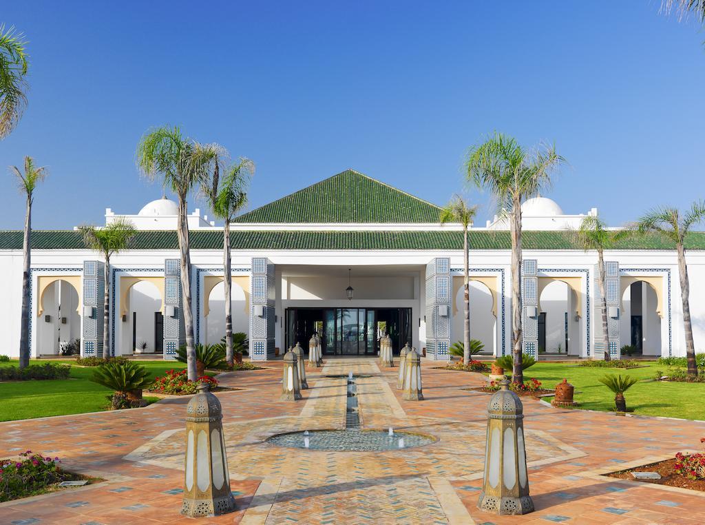 Готель Iberostar Waves Саїдія Екстер'єр фото The main entrance of the hotel